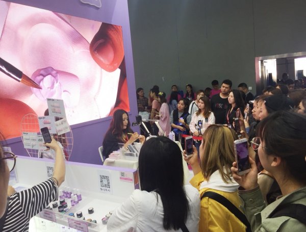 海外中国美容展示会ネイル