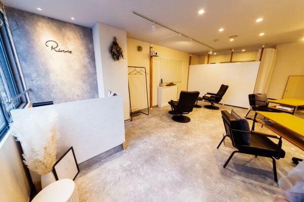 【2周年インタビュー】会社員オーナーの開業その後！ブランド確立でファン爆増｜ネイルサロン開業・経営ならビオネイル