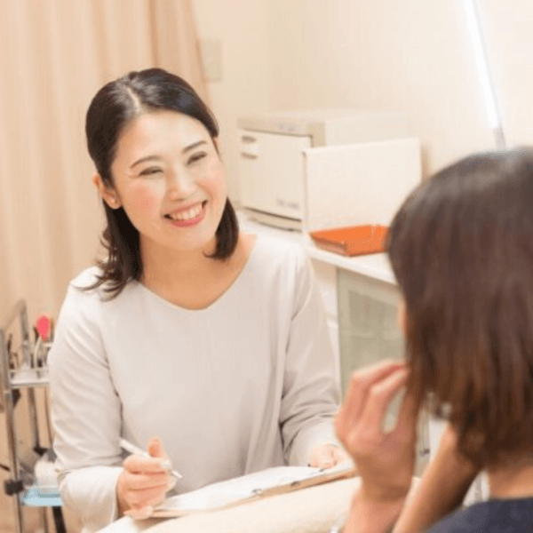 埼玉県浦和市【ネイルサロンK】ビジュアルブランディング