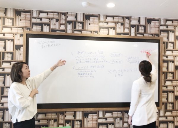 【2500円と7000円の店の違い】見せ方を変えると売上倍増する理由｜ネイルサロン開業・経営ならビオネイル