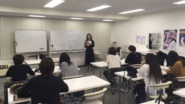 コンサルティングとセミナーの違い｜ネイルサロン開業・経営ならビオネイル