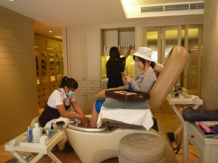 【海外】タイ・バンコクの高級ネイルサロンへ｜ネイルサロン開業・経営ならビオネイル