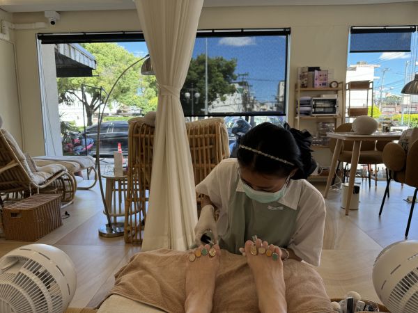 【🇹🇭タイ北部🇹🇭】チェンマイのネイルサロンはバンコクよりリーズナブル｜ネイルサロン開業・経営ならビオネイル