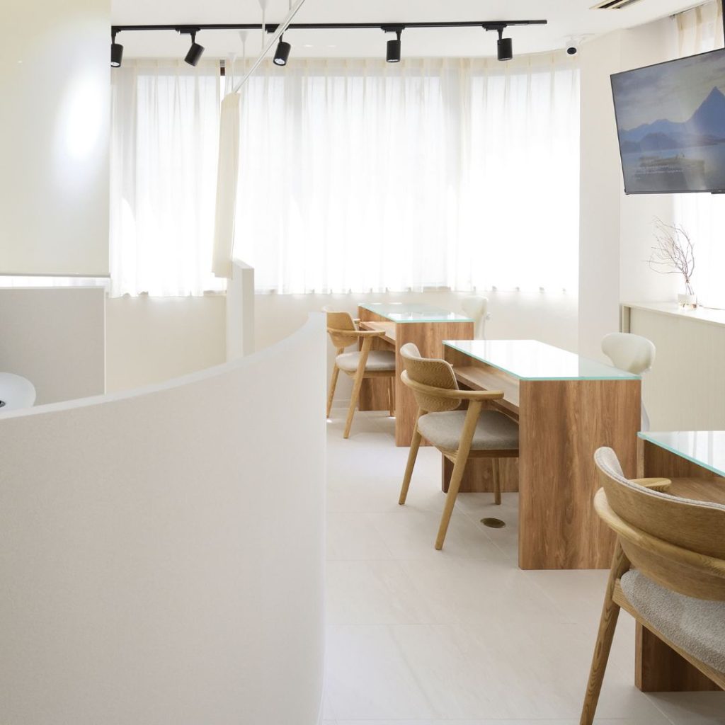 5店舗目/新潟県新潟市【A’VI Nail ＆Eye CoCoLo新潟店】｜ネイルサロン開業・経営ならビオネイル