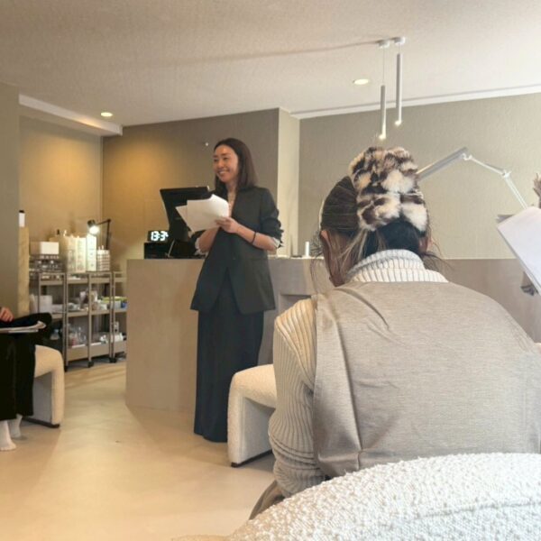 【研修】『今日はお休みですか？』とお客様に聞いてはいけない理由は？｜ネイルサロン開業・経営ならビオネイル