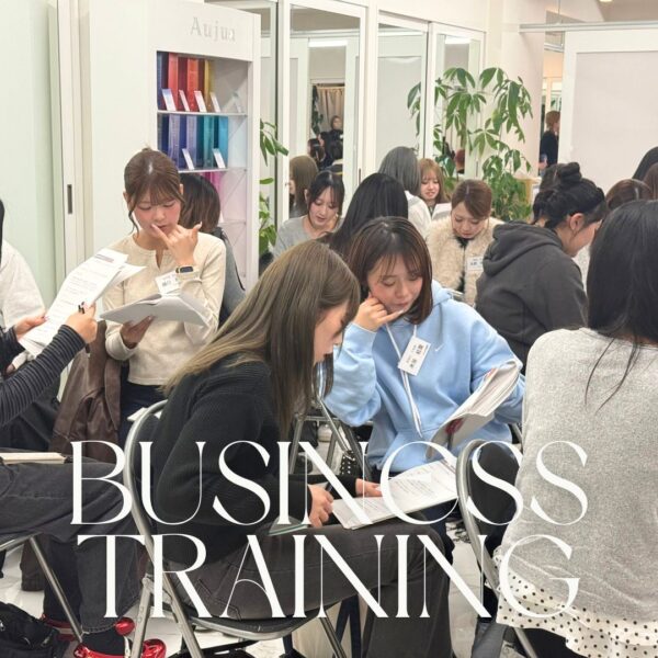 【新人研修】新卒アイリスト約30名の研修を担当いたしました｜ネイルサロン開業・経営ならビオネイル